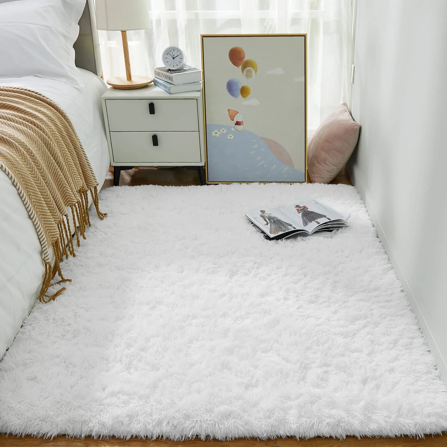Living Room Plush Velvet Rug